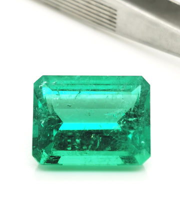 18213 - 12, 27 ct Colombia