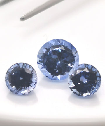 35510-35565  - Set - 9,96 ct - 10,3  mm - 4,84 ct - Pair - 7,7 mm - 6,55 ct.