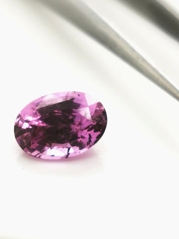 39143 - 2,53 ct - 9,4 x 6,8 mm - No Heat