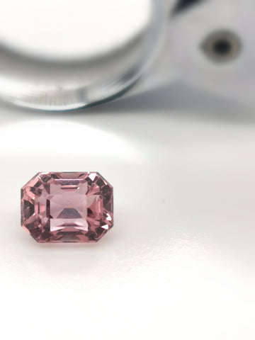 40046 - 1,75ct - Padparadscha